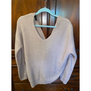 Women’s sweater